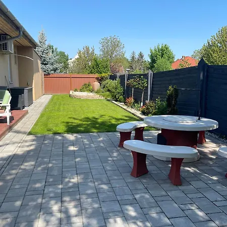 Zen Garden Vendeghaz Σίοφοκ